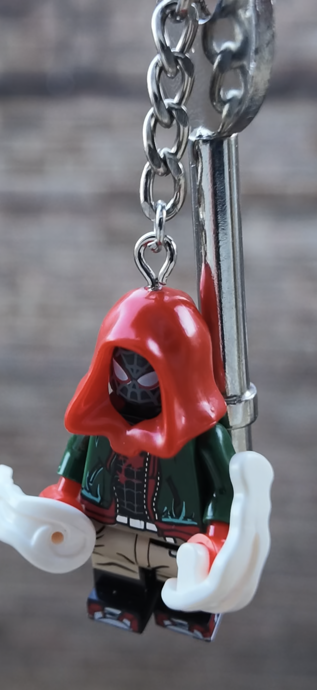 Hooded Spider Hero Keychain