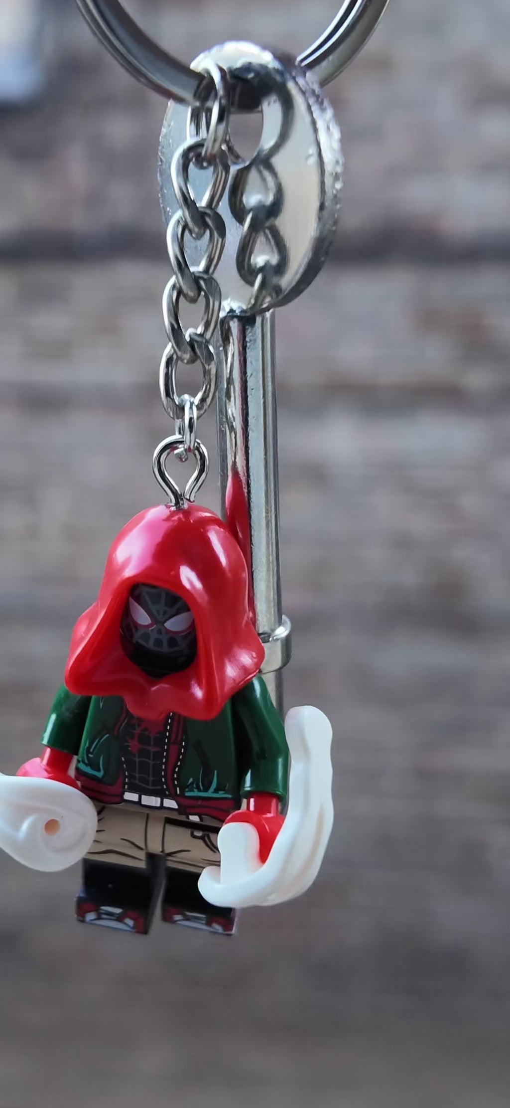 Hooded Spider Hero Keychain